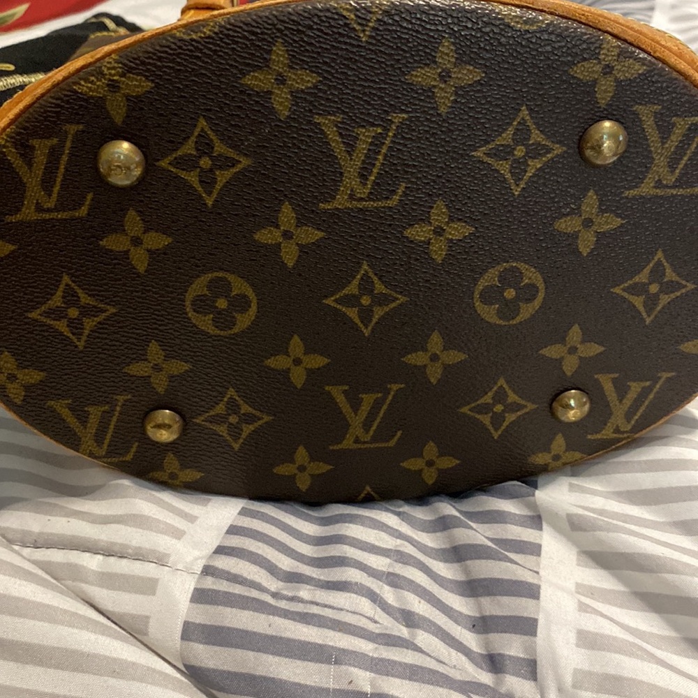 Louis Vuitton bucket shoulder bag used - Picture 14 of 16